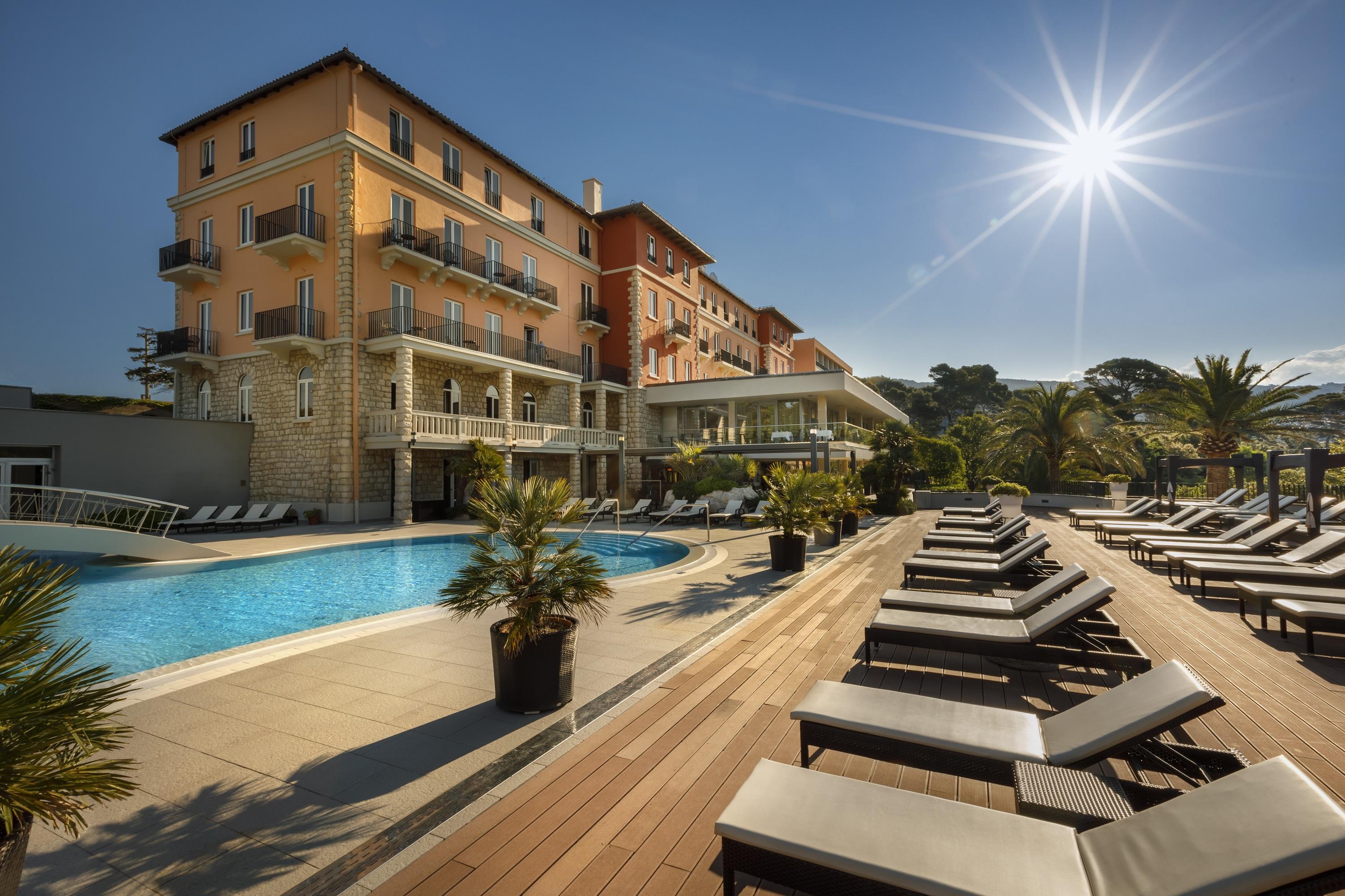 Imperial Heritage Hotel, Valamar Collection (Adults Only) Раб Екстериор снимка