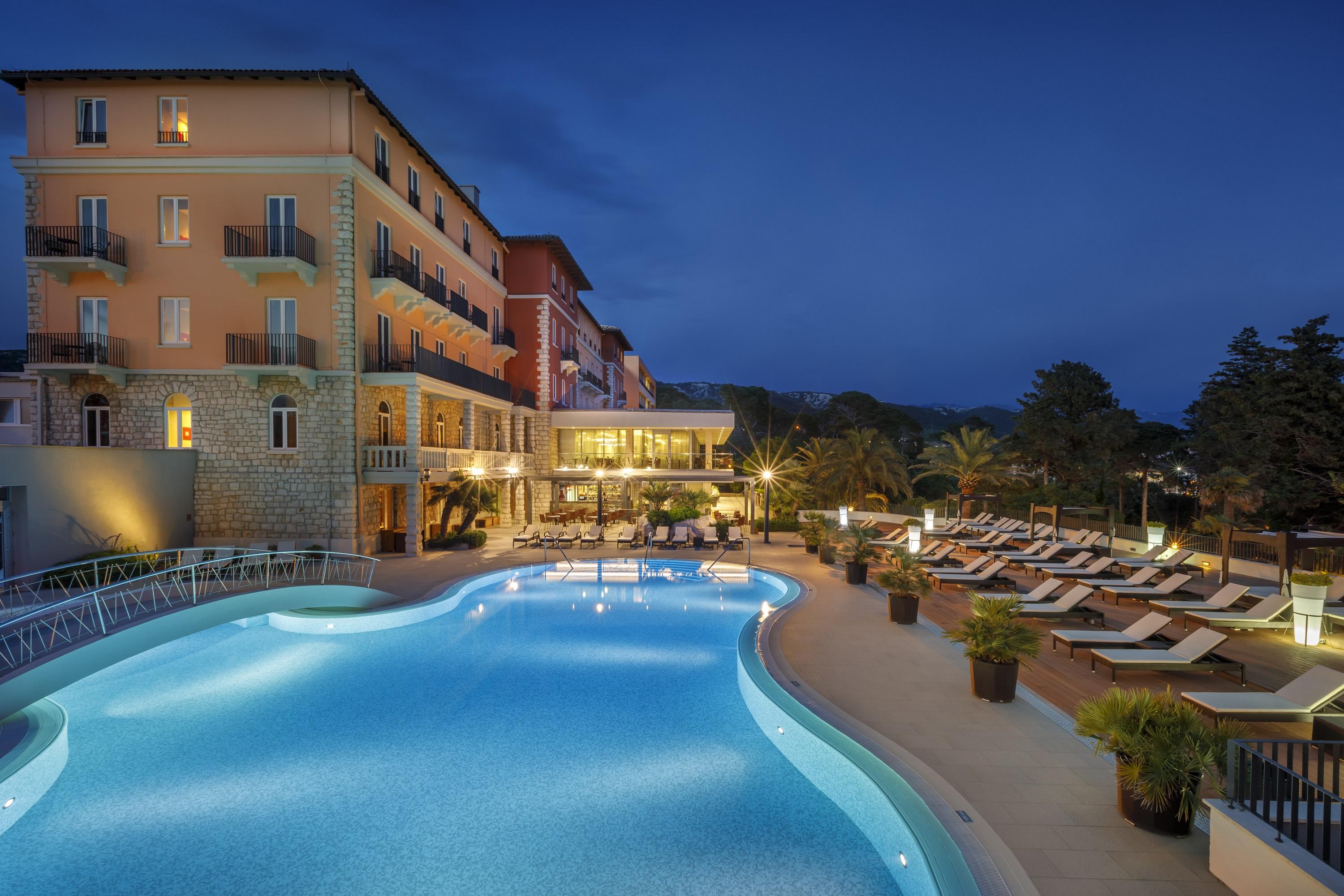 Imperial Heritage Hotel, Valamar Collection (Adults Only) Раб Екстериор снимка
